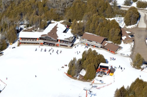 Devils Elbow Ski Chalet